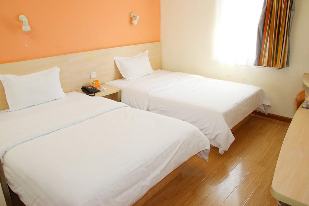 7Days Inn Bijie East Bus Station Branch Zewnętrze zdjęcie