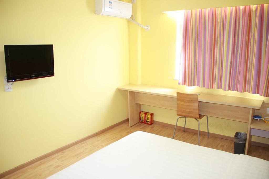 7Days Inn Bijie East Bus Station Branch Zewnętrze zdjęcie